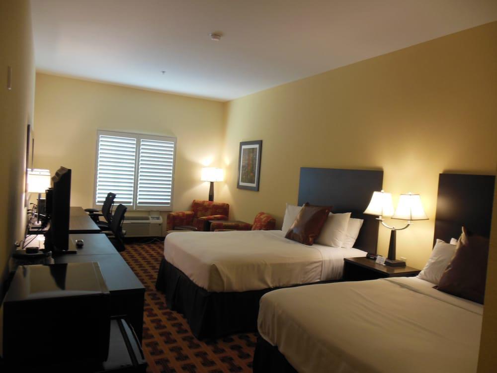 Crystal City Sagebrush Hotel מראה חיצוני תמונה